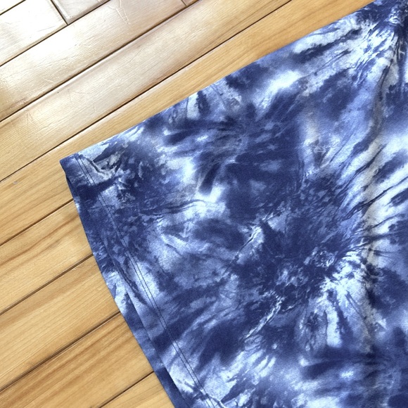 Gaiam tie-dye style blue and white dress, Size M - Picture 4 of 9